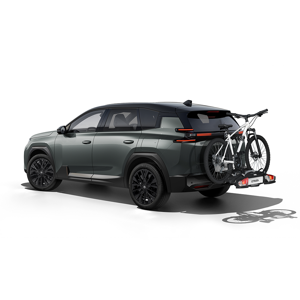 Widok 3/4 z tyłu C5 Aircross z bagażnikiem rowerowym