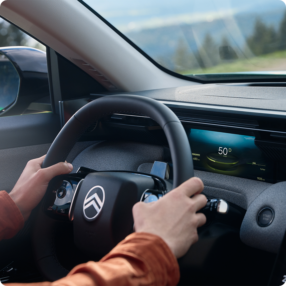 Widok kierowcy C5 Aircross z systemami ADAS