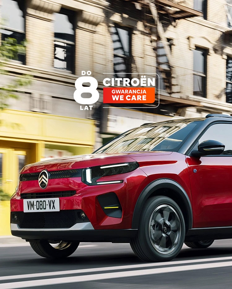 2 New ë-C3 driving in the city